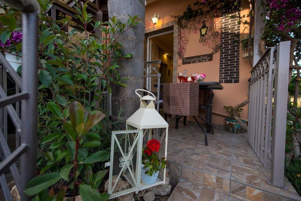 קלמאטה Bougainvillea House 1 מראה חיצוני תמונה